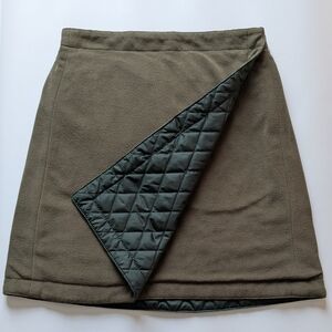 Uniqlo Olive Lined Quilted Winter Skirt